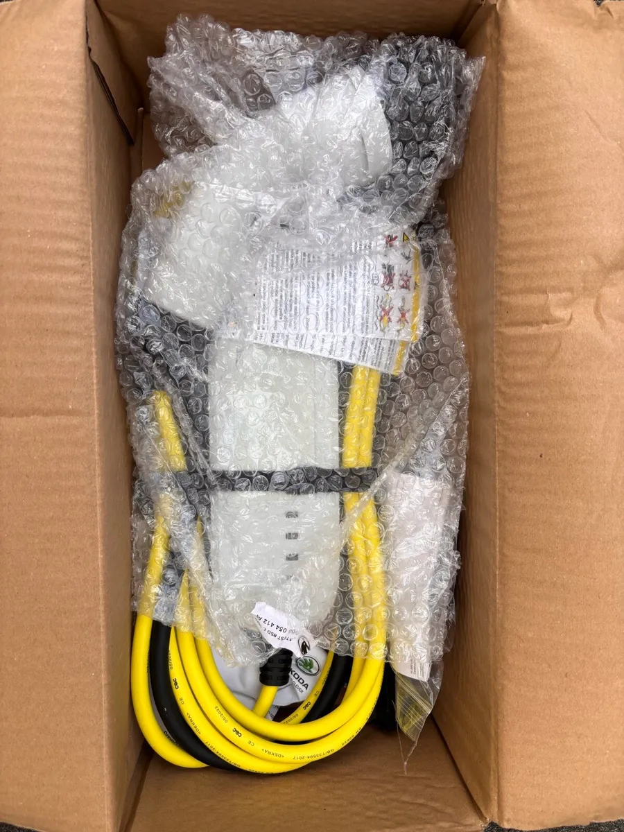 VW home charging unit for VW Audi and Skoda - Image 3