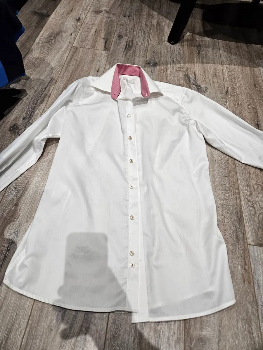 Suits - Image 2