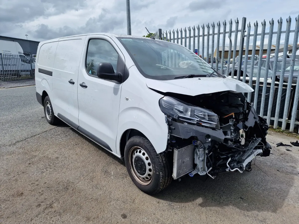 25 TOYOTA PROACE  2.0 D AUTO FOR BREAKING - Image 2
