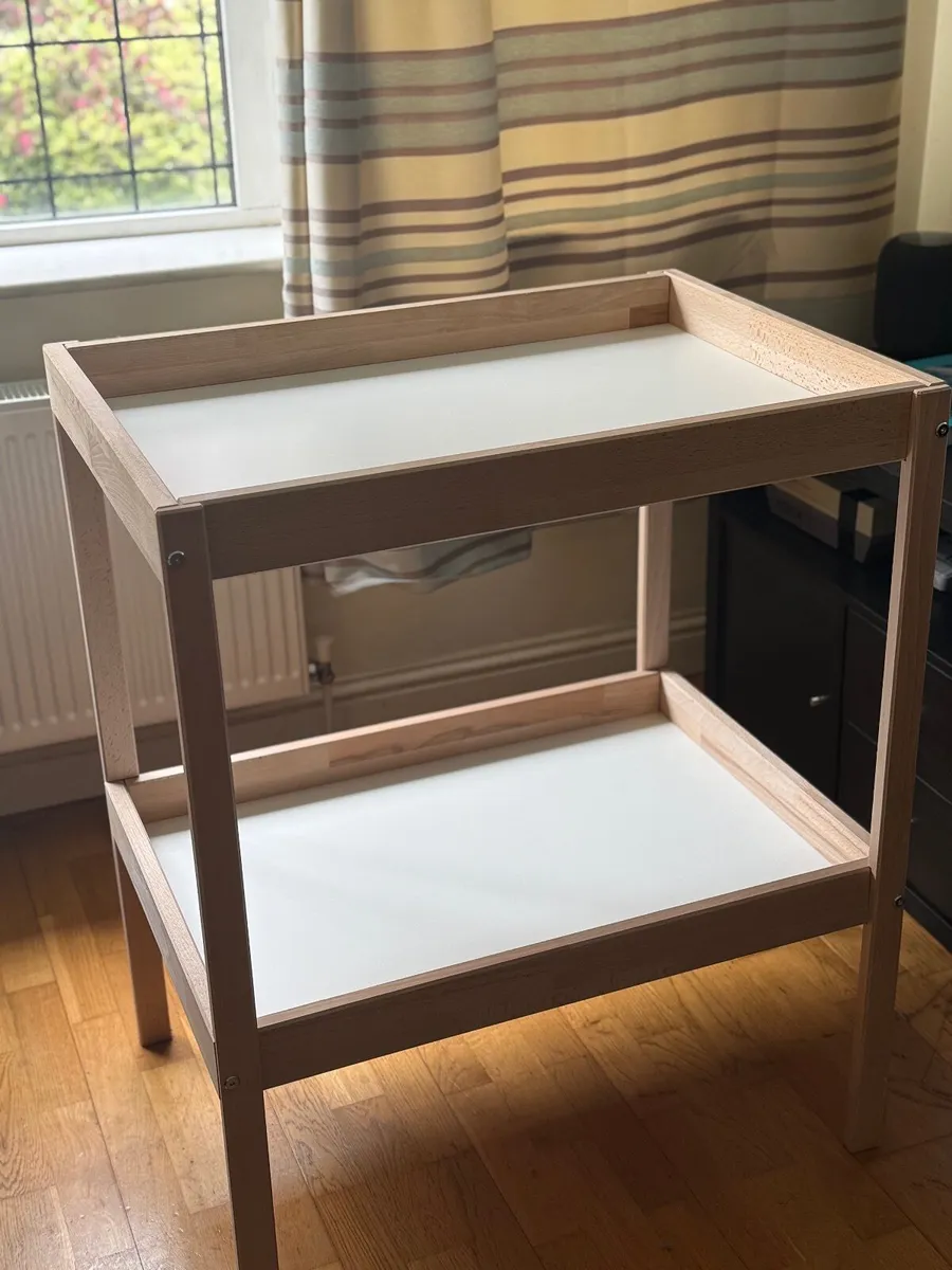 Baby changing stations (2) - Image 3