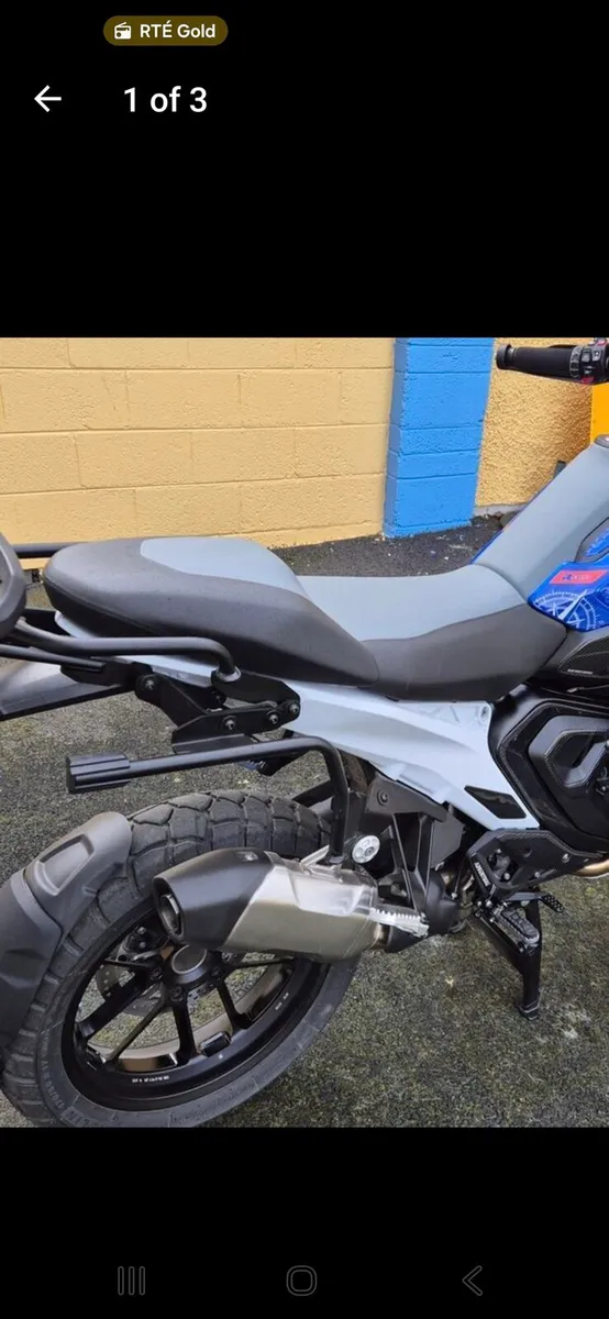 BMW R1300GS OEM heated comfort seats - Image 1