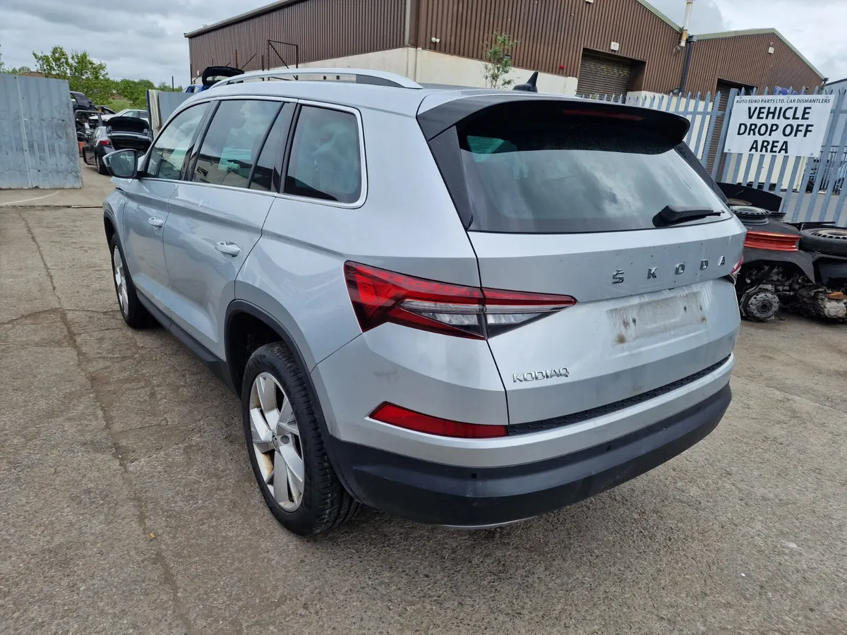 24 SKODA KODIAQ  2.0 TDI (DTS) AUTO FOR BREAKING - Image 4