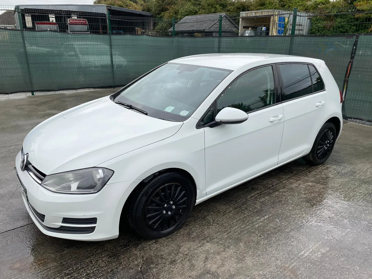 2013 Volkswagen Golf  TDI - Image 2