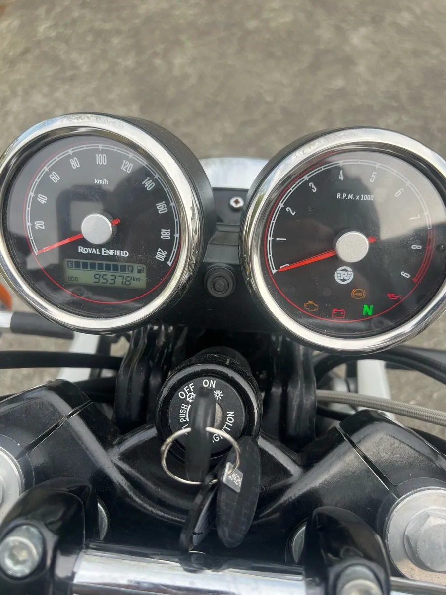 Royal Enfield Interceptor 650 - Image 4