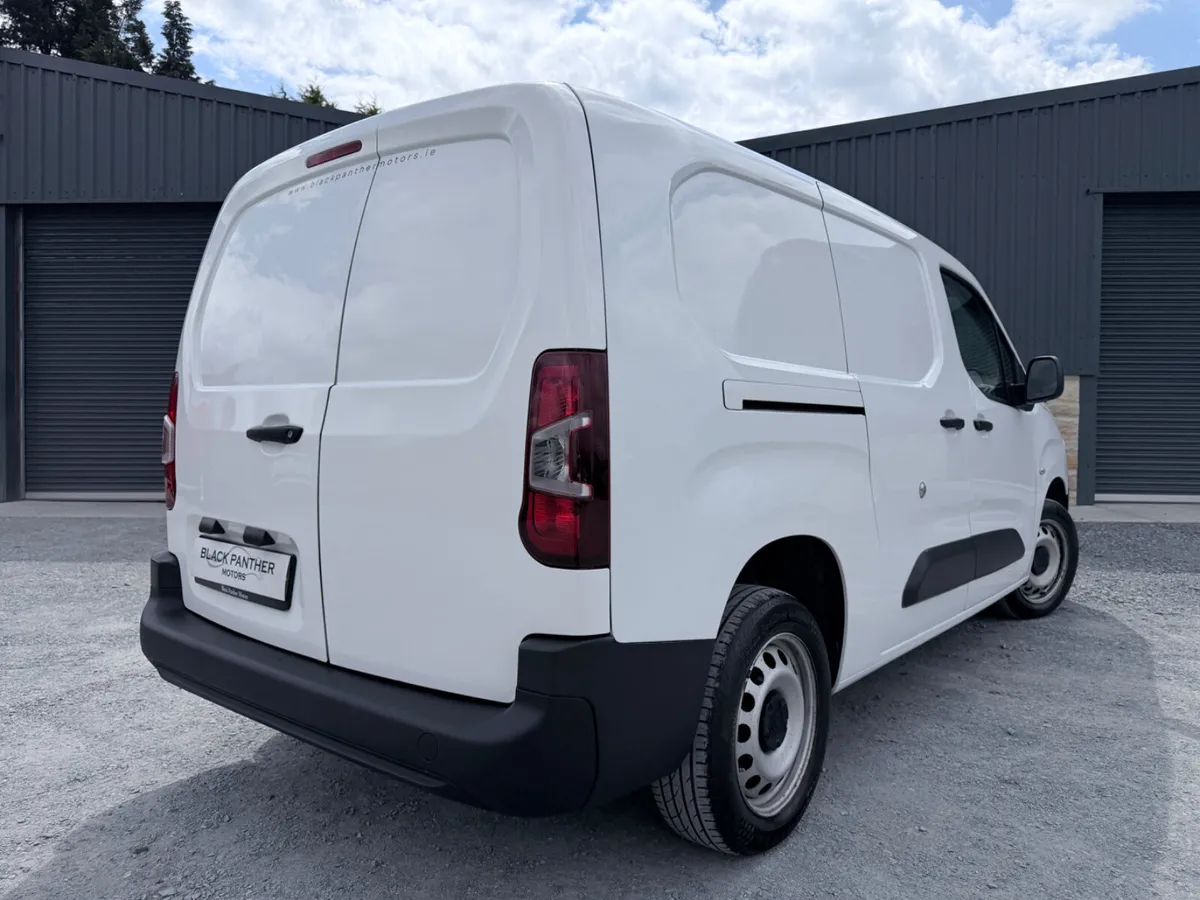 Citroen Berlingo 202’ LWB LOW MILEAGE/FRESH CVRT - Image 4