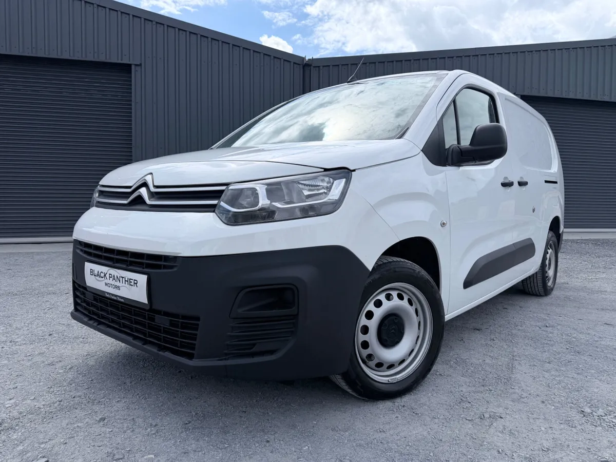 Citroen Berlingo 202’ LWB LOW MILEAGE/FRESH CVRT - Image 2