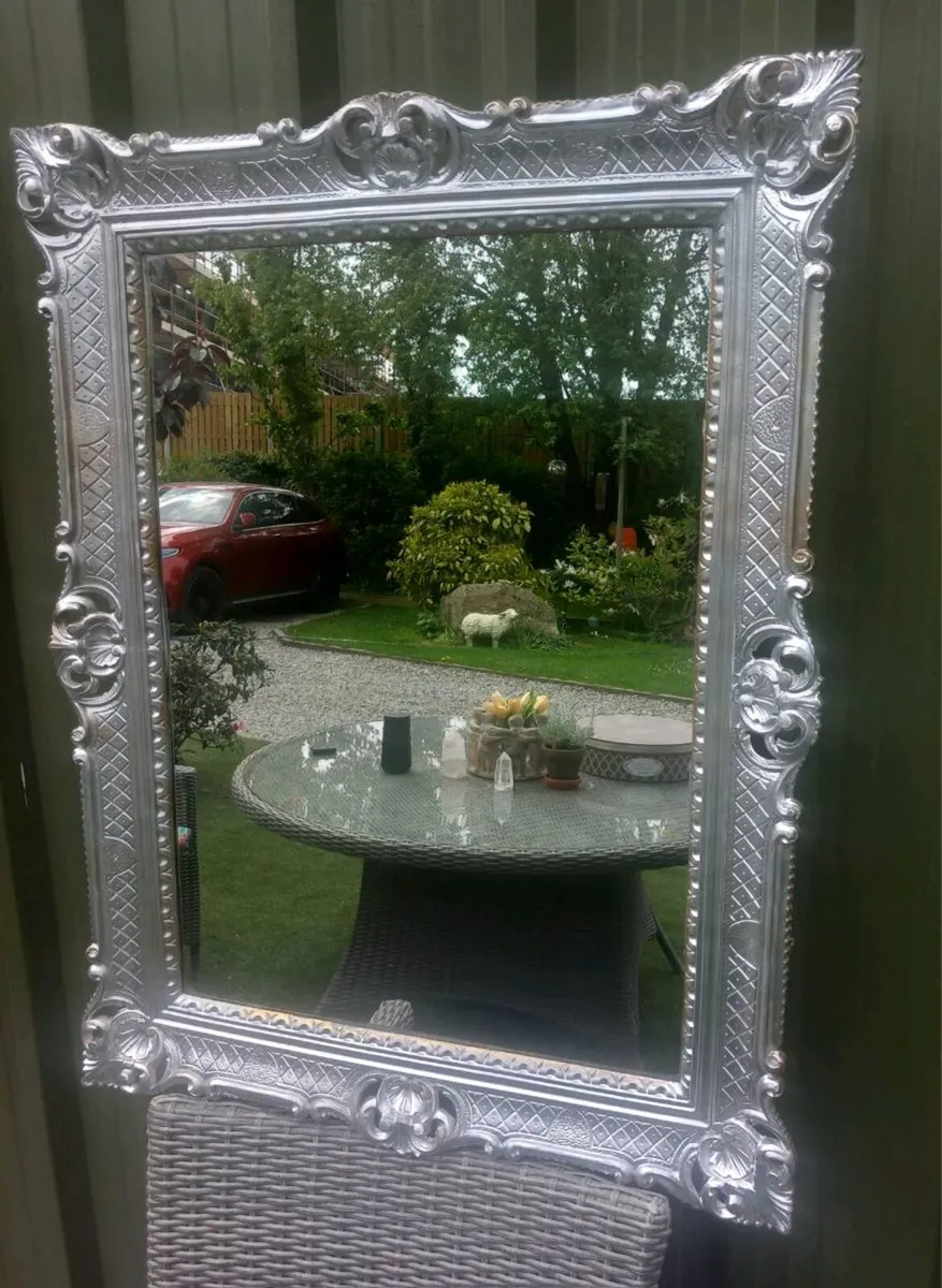 Large silver mirror, no damage, D18 - Image 1