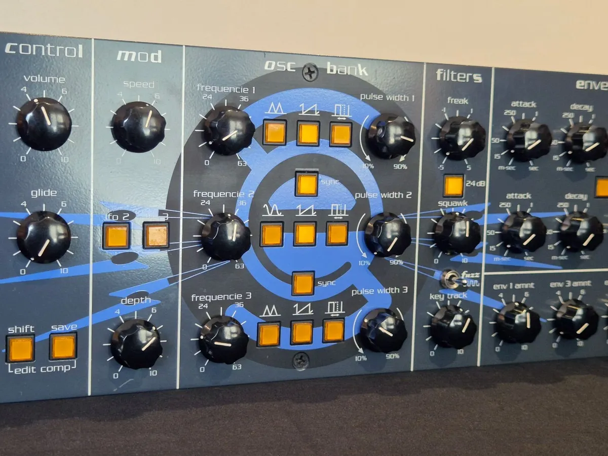 StudioElectronics SE-1X (SE-3X) Synth-Nova Edition - Image 4