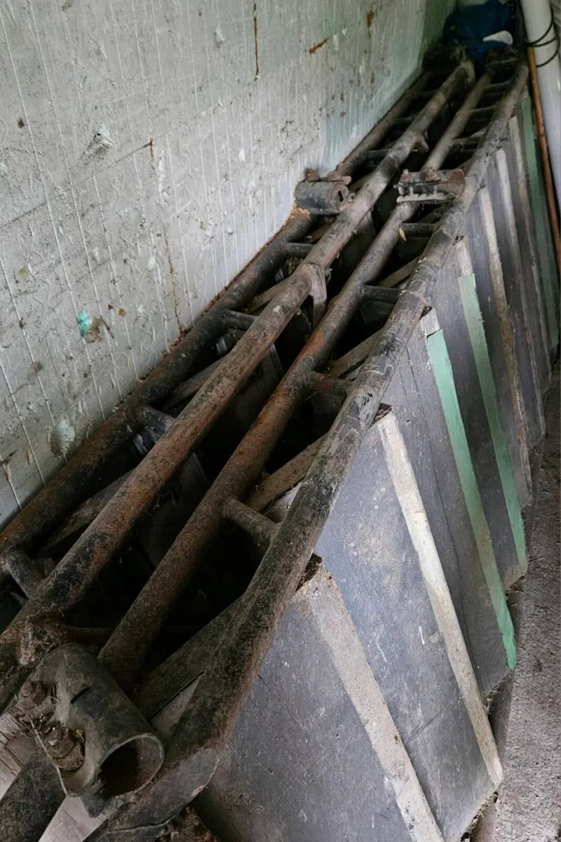 Heavy duty stairs - Image 2