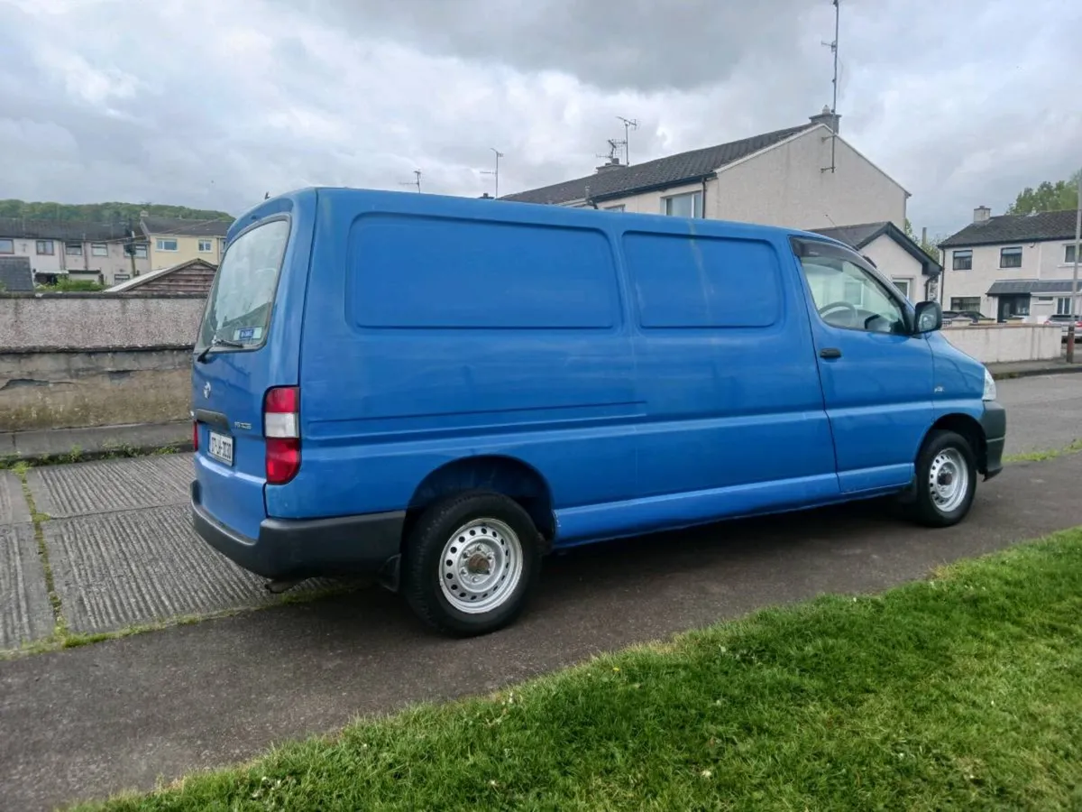 2007 toyota hiace, tested 03/2027,,,4850 euro - Image 4