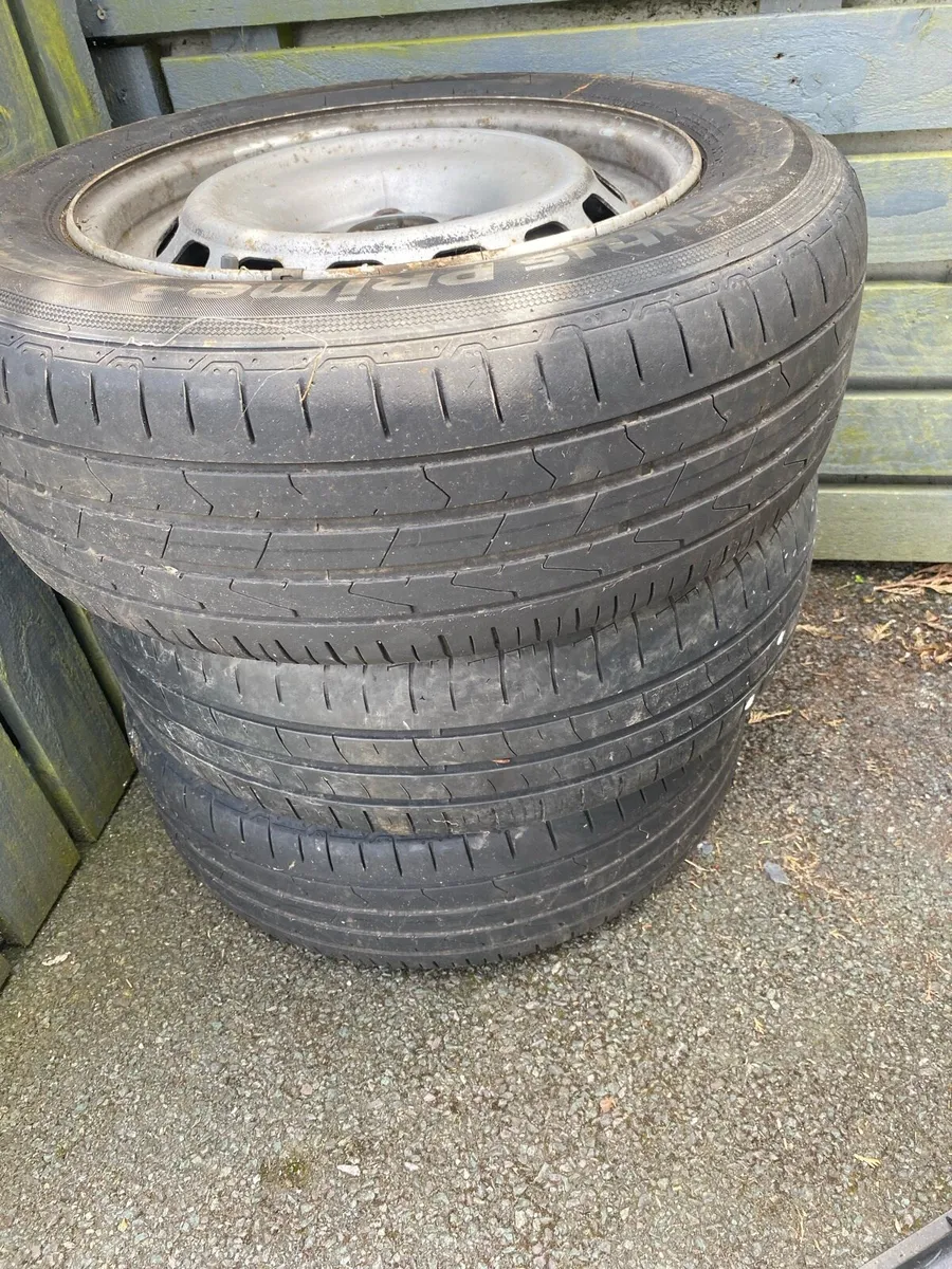 Spare 15inch wheels x3 with tyres - Image 1