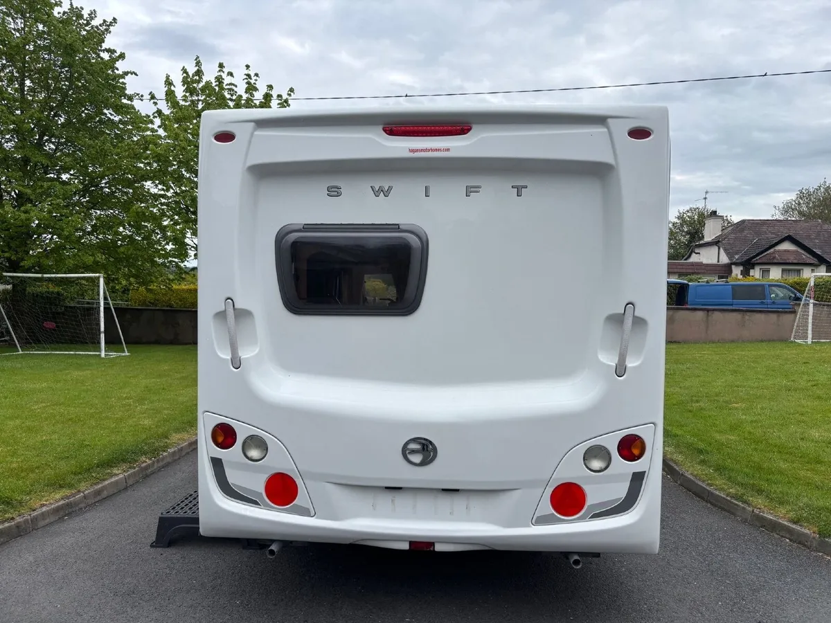 2010 Swift Cardinal 220. 2 Berth. Motor Mover. VGC - Image 4