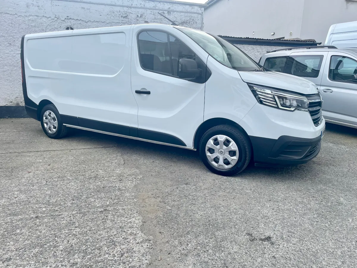 Renault Trafic LL30 Business 2.0DCI 130PS LWB,2023 - Image 2