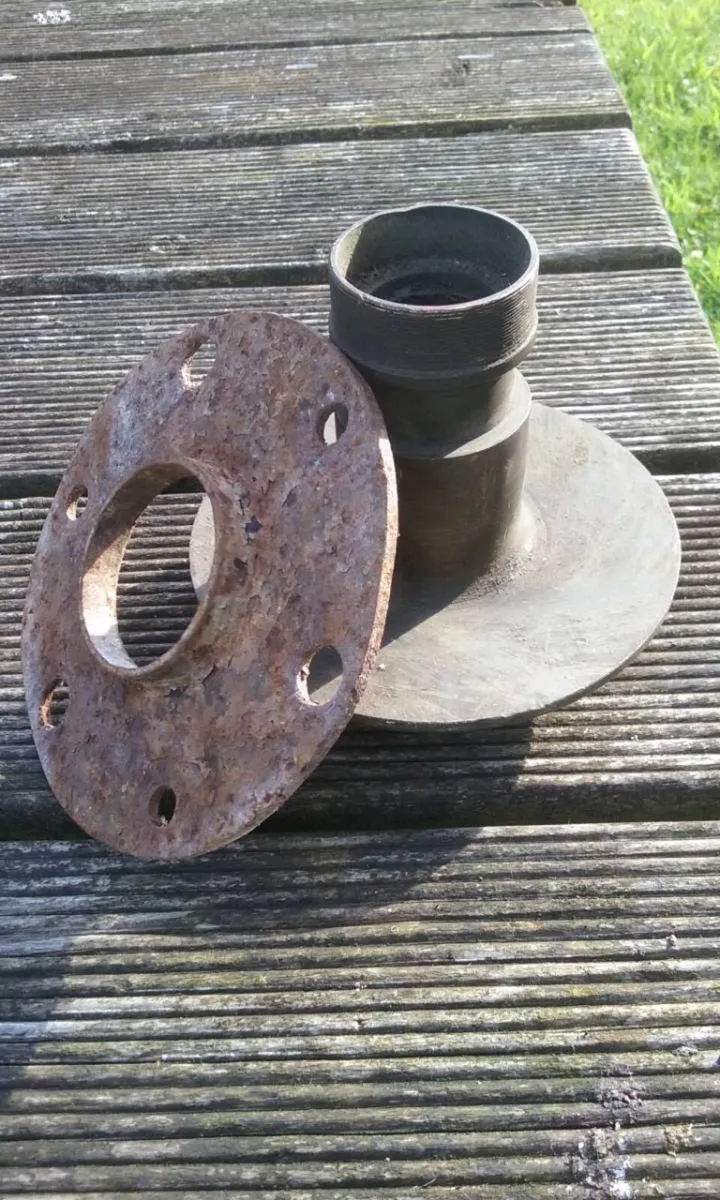 Brass Hub - Image 2