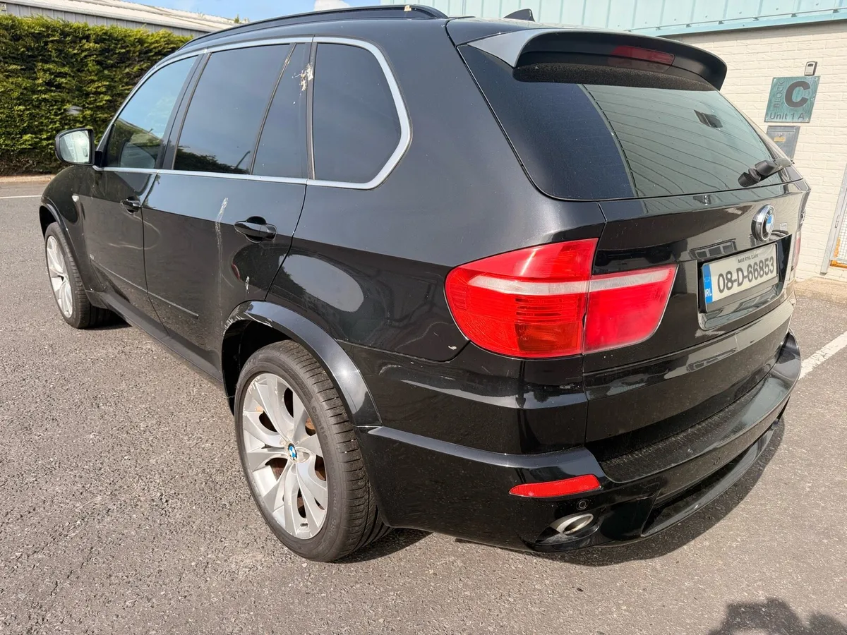 BMW x5 3.0d Commercial - Image 4