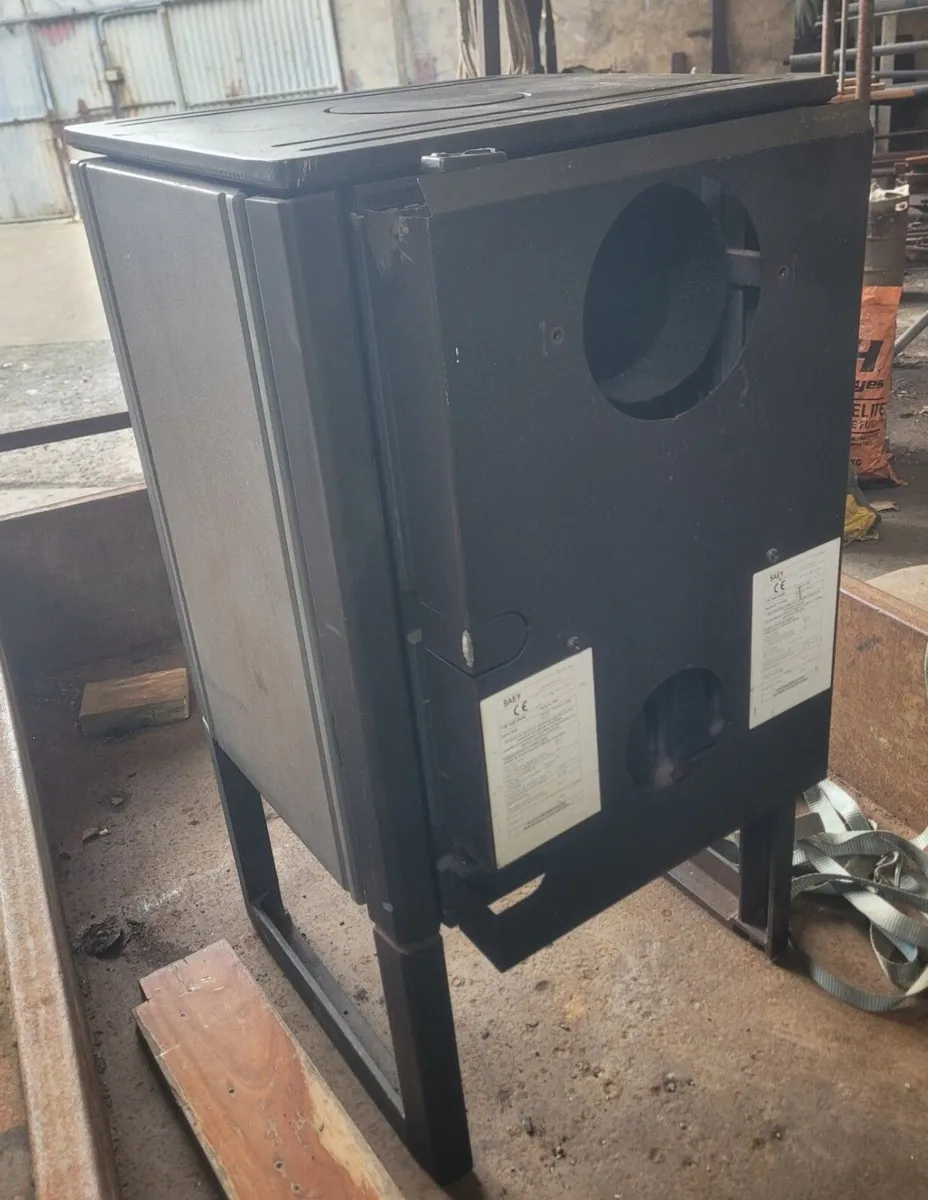 Stove - Image 3