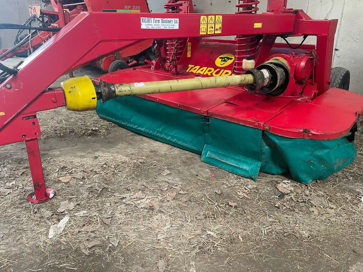 Taarup 8 ft conditioner Trail mower - Image 3
