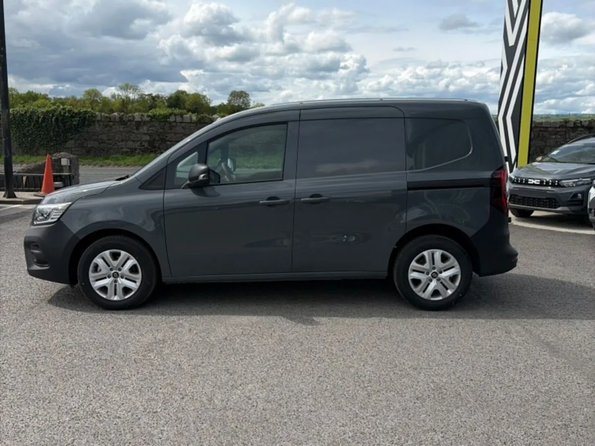 Renault Kangoo URBAN 1.5 DCI 115 Evolution EX VAT - Image 4