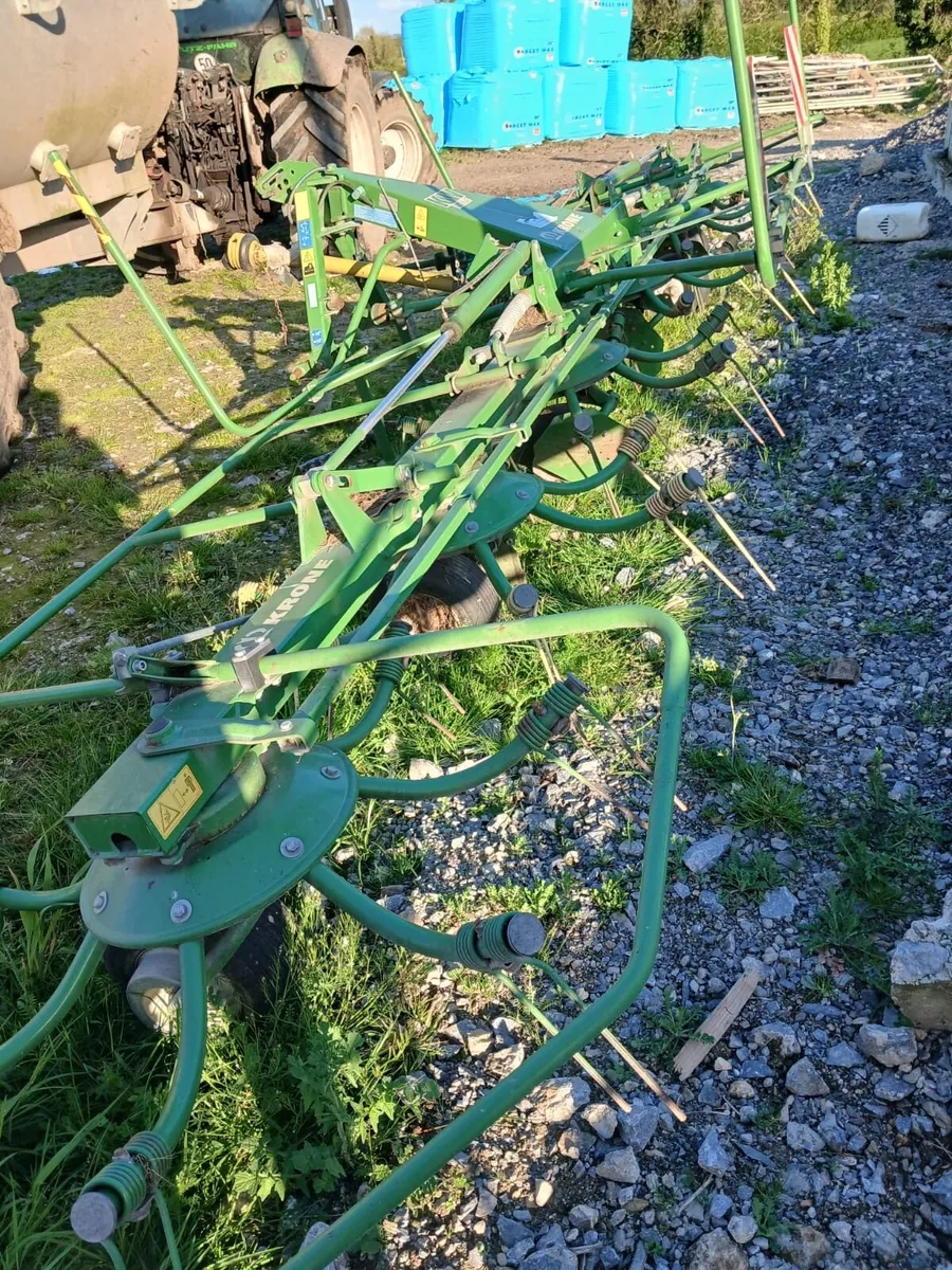 Krone Tedder - Image 1