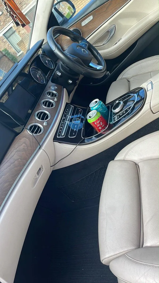 Mercedes e220d 172 - Image 4