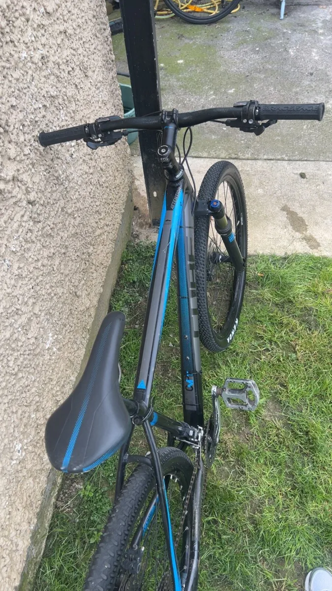 Bike - Image 4