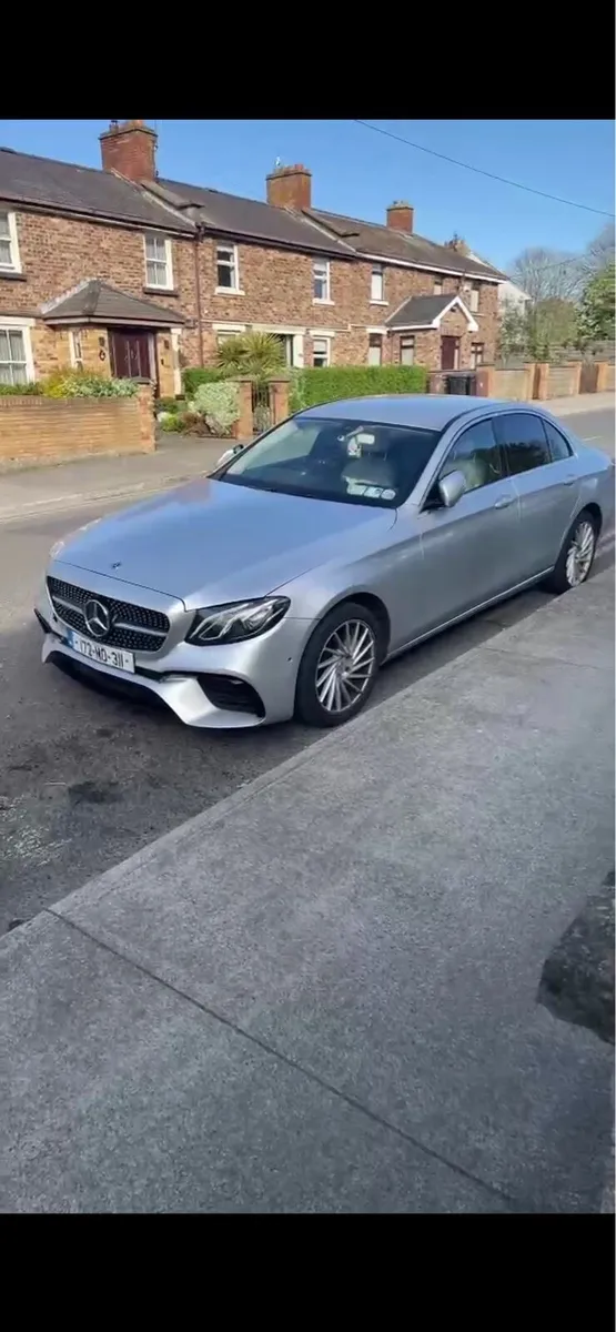 Mercedes e220d 172 - Image 1