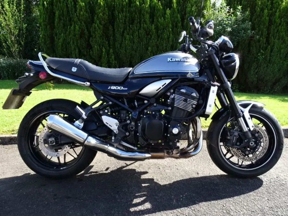Kawasaki Z900 RS 2024 - Image 4