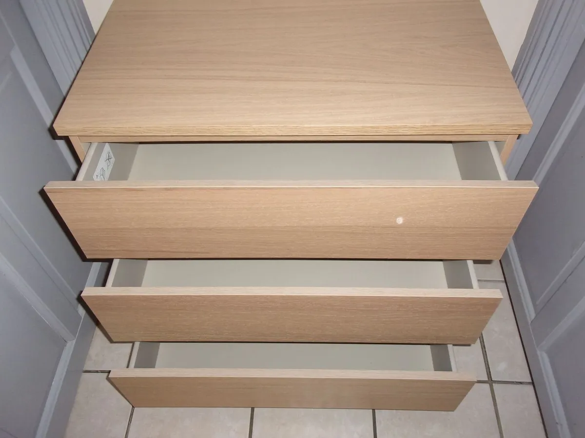 Ikea MALM chest of drawers - Image 2