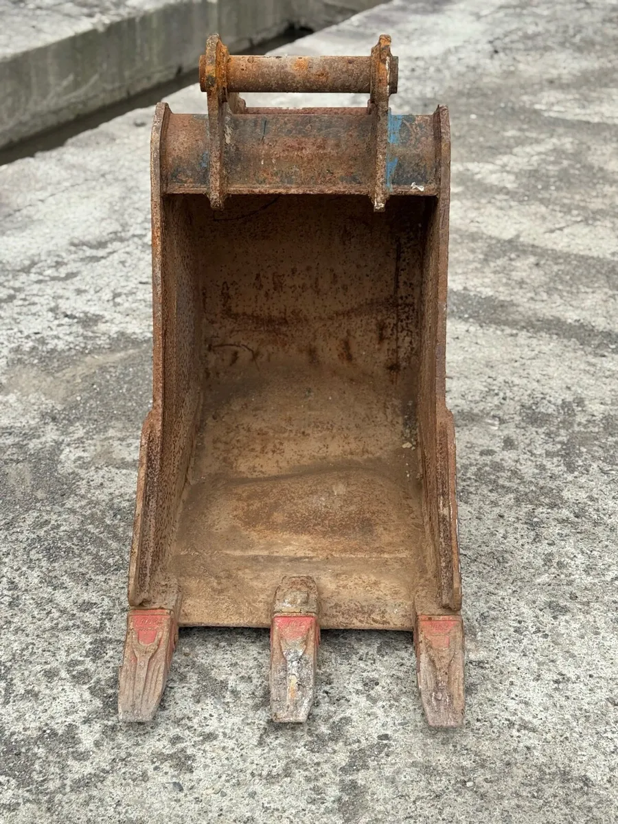 24” Bmc 65mm Bucket - Image 2