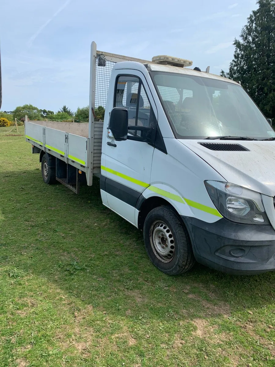 Mercedes sprinter flatbed - Image 1