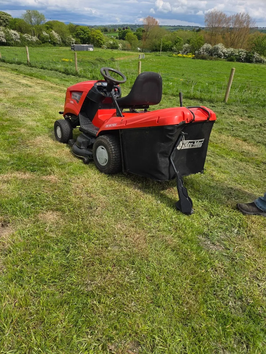 For sale oleamac ride on mower hydrostatic drive - Image 2
