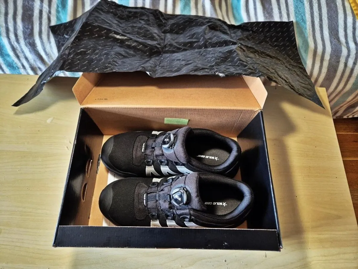 SNICKERS, safety work trainers, NEW - Image 3