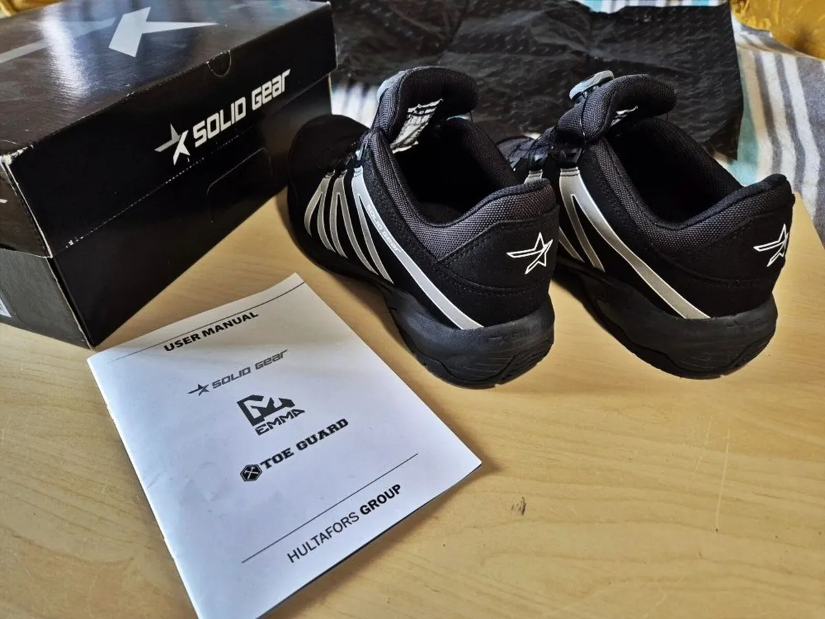 SNICKERS, safety work trainers, NEW - Image 4