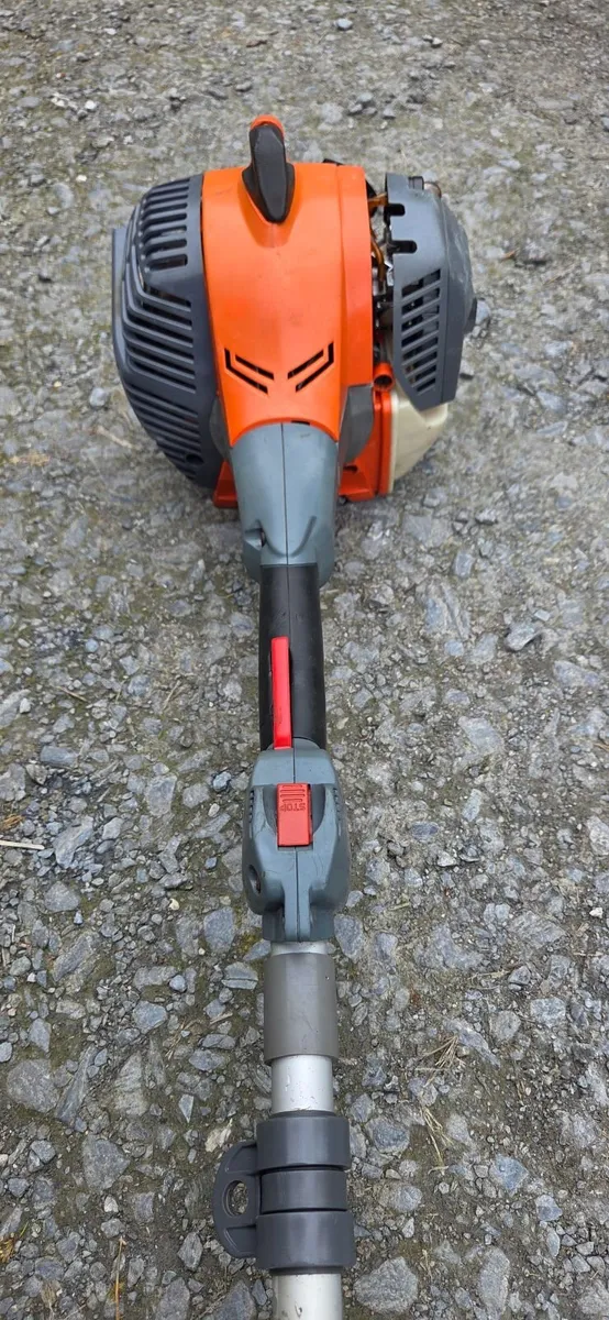 Oleo-Mac Hedge trimmer - Image 2