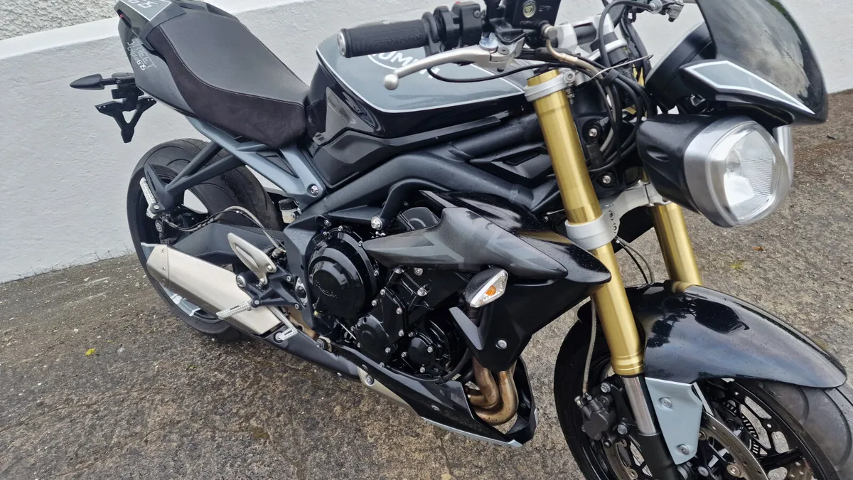 Street Triple Anniversary *Mint* - Image 2