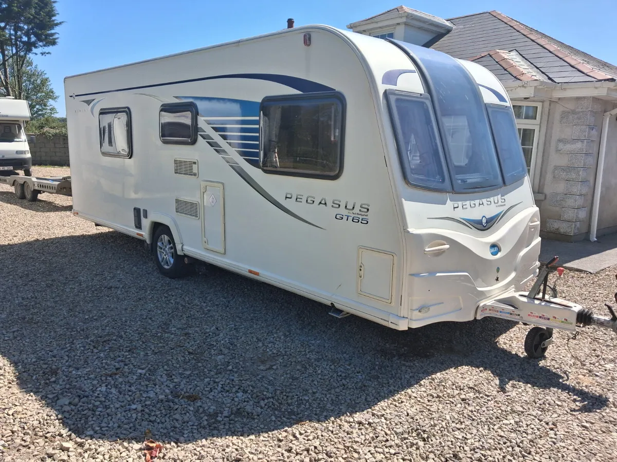 2014 bailey pegasus 4 berth twin singles caravan - Image 2