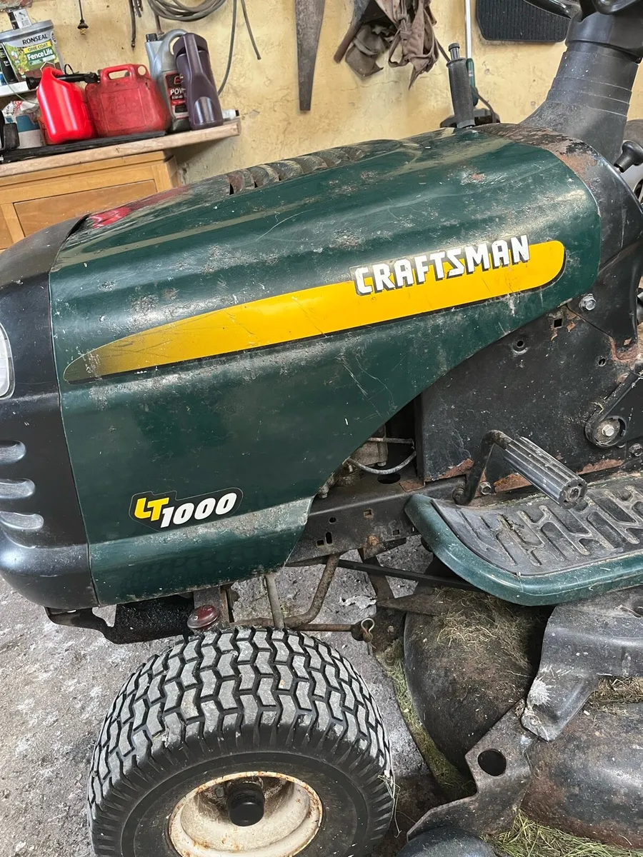 Ride on lawnmower - Image 2