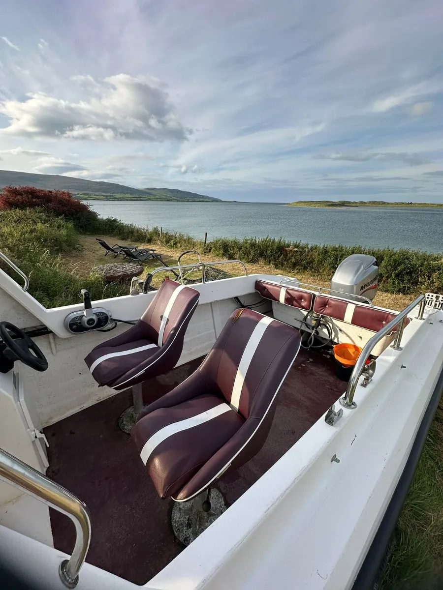 Warrior 165 Boat with Trailer - Image 3