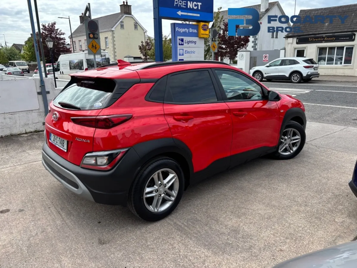 Hyundai KONA 2021, KAUAI COMFORT MILD HYBRID COMME - Image 3