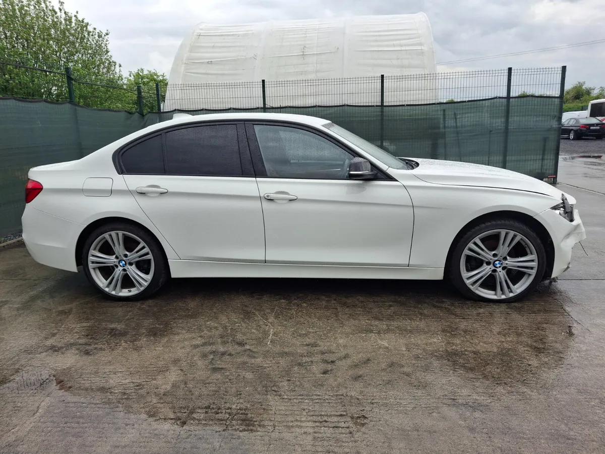 2016 Bmw 318  2.0 Diesel - Image 2