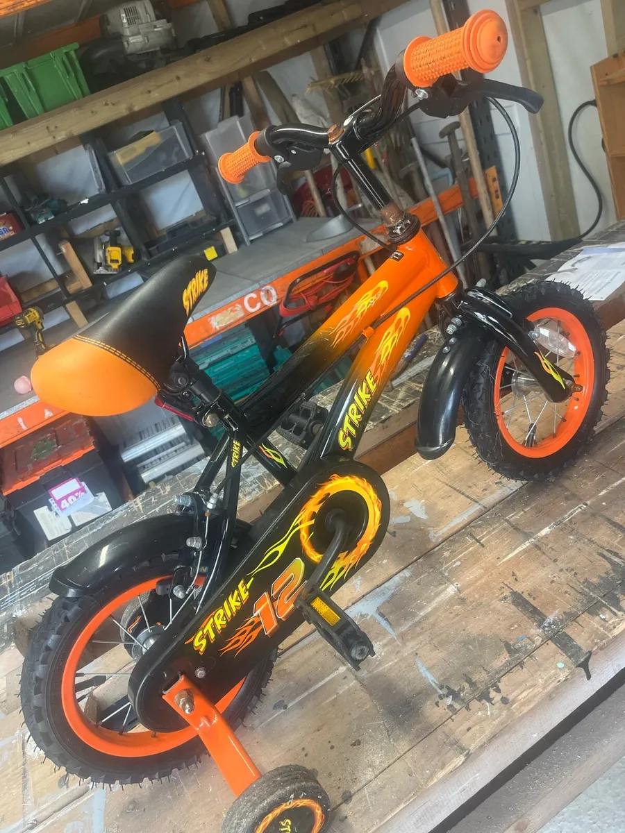 Kids bike - Image 1