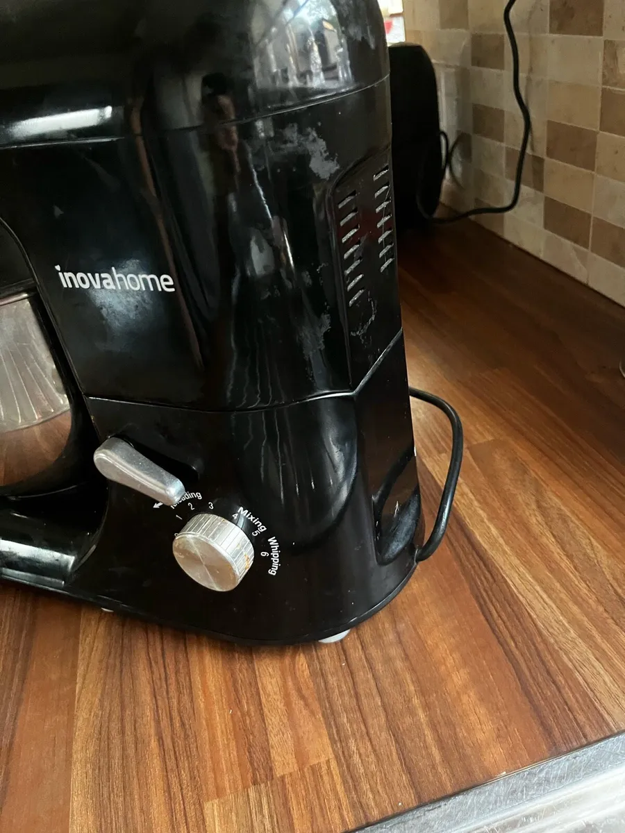 Mixer - Image 1