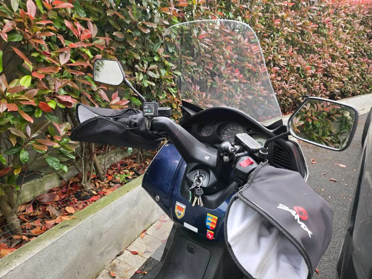 Honda silverwing 600 2007 ABS - Image 3