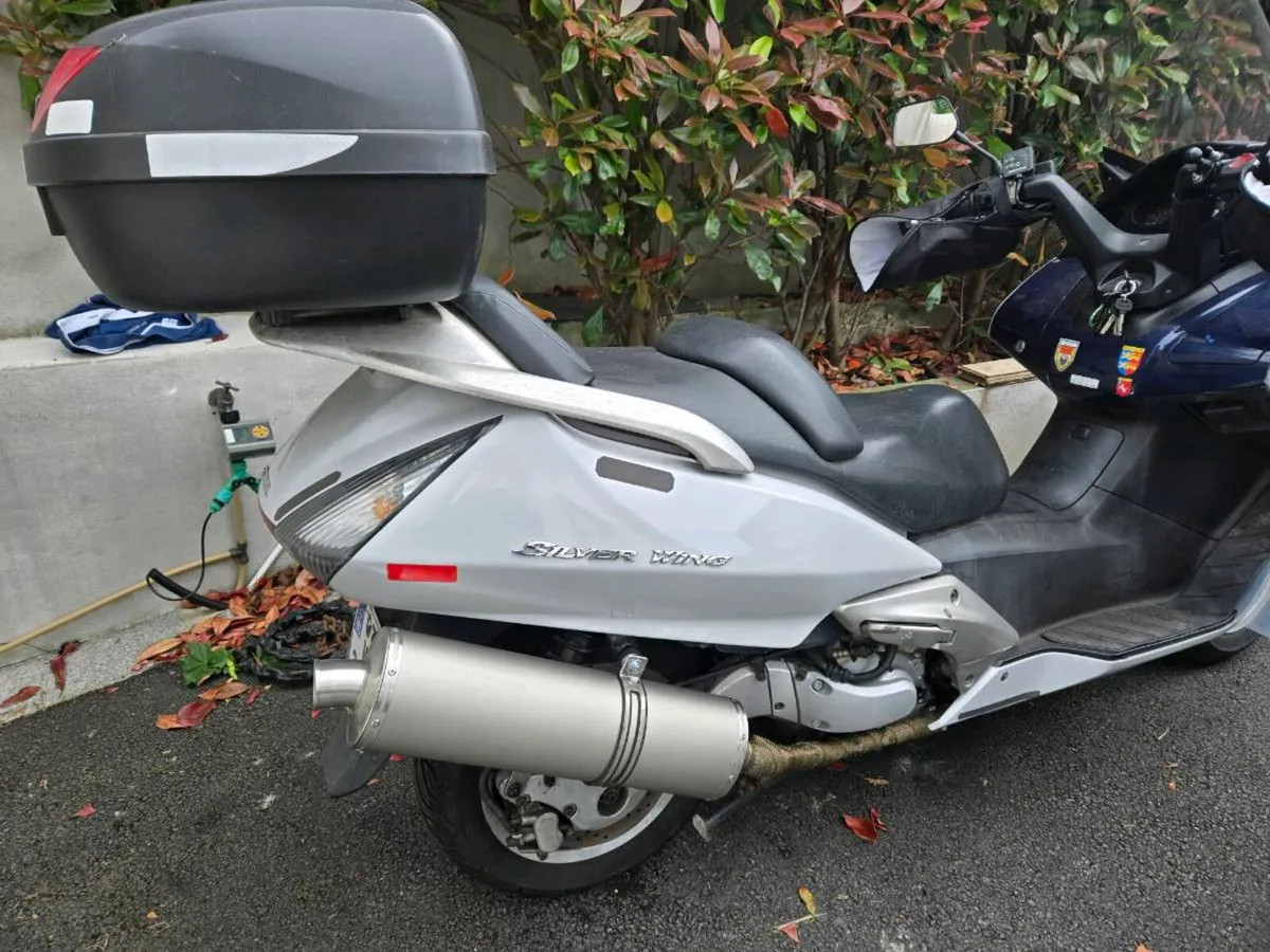 Honda silverwing 600 2007 ABS - Image 2