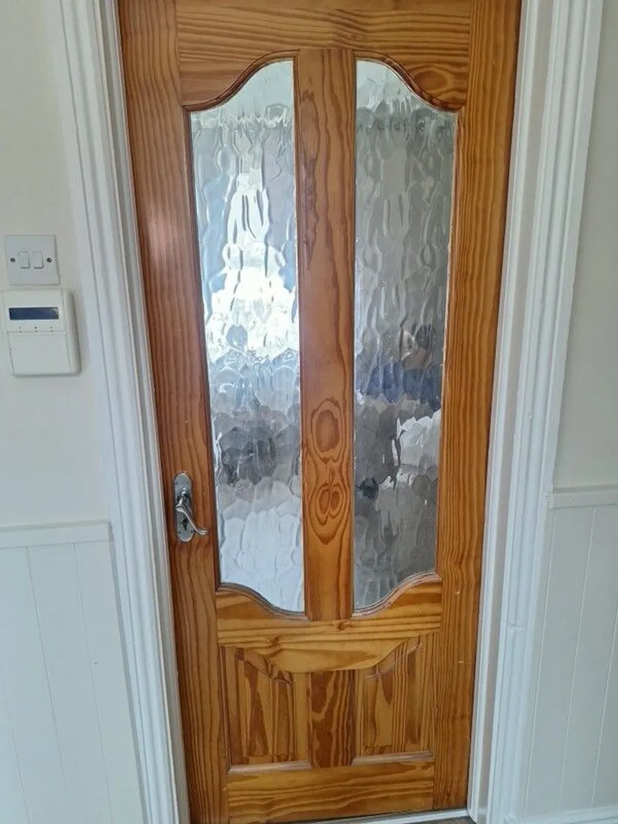 Pine Doors - Image 2
