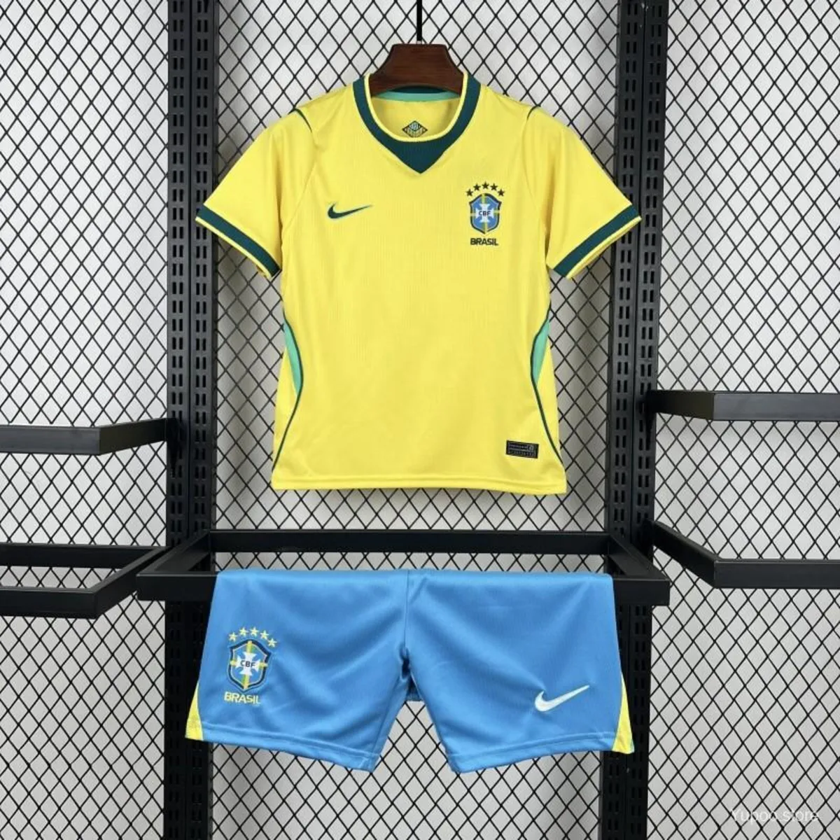 Kids football kits - Image 2