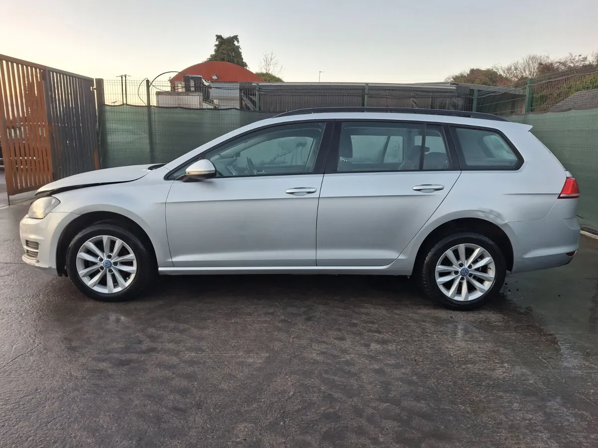 2014 Volkswagen Golf 1.6 TDI - Image 3