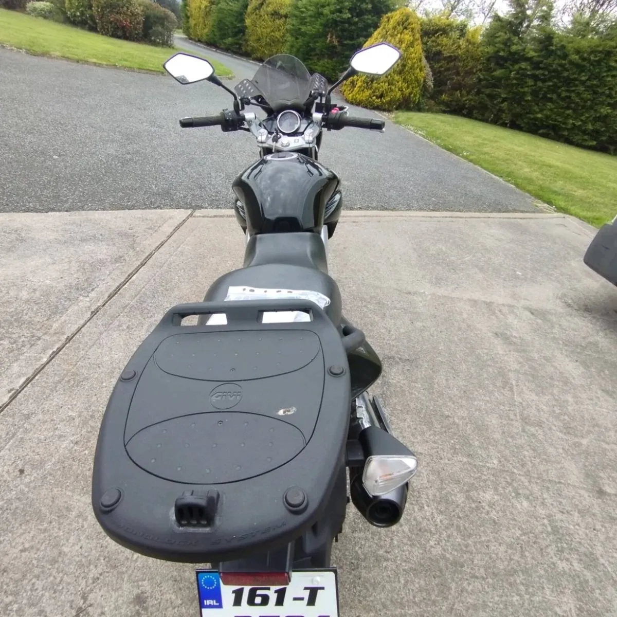 Suzuki Inazuma 250 - Image 3