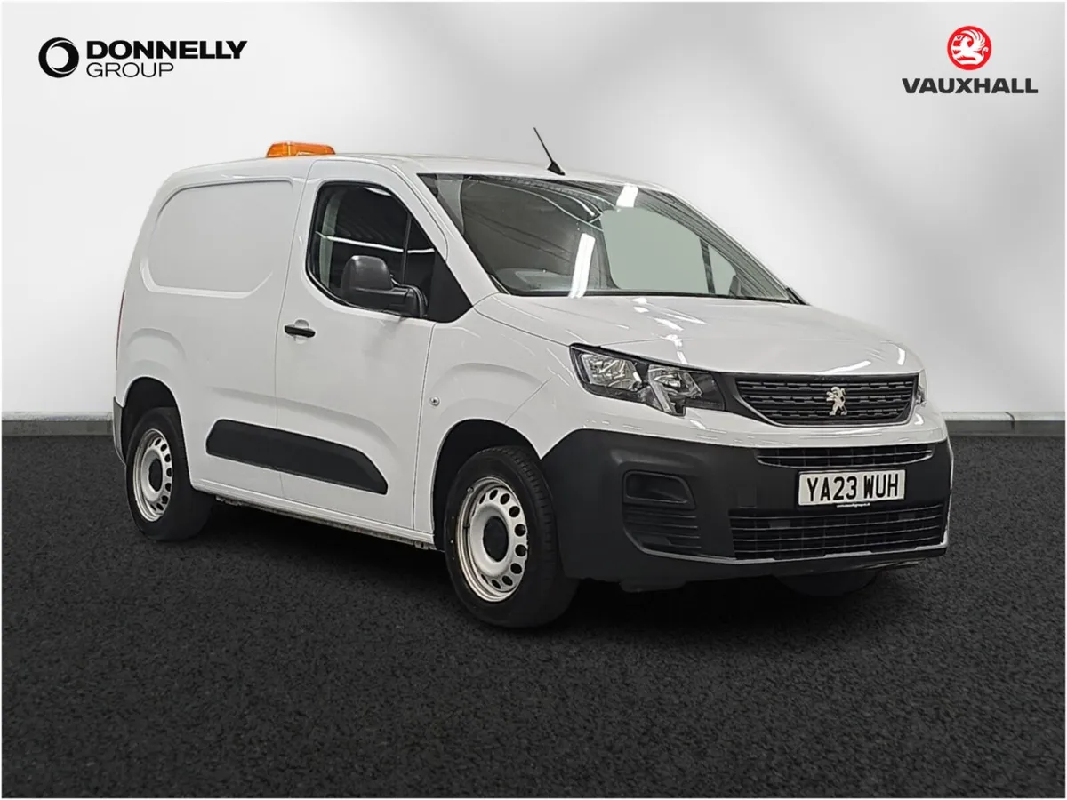 Peugeot Partner Standard Diesel Professional Premi - Image 1