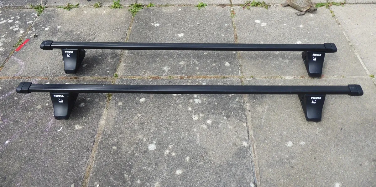 Thule roof bars - Image 1